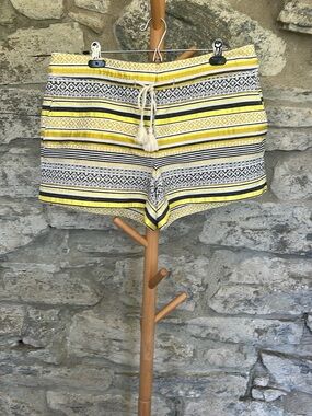 Yellow Striped Tassel Drawstring Shorts